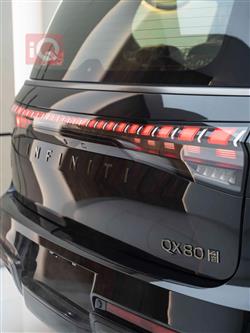 إنفينيتي QX80